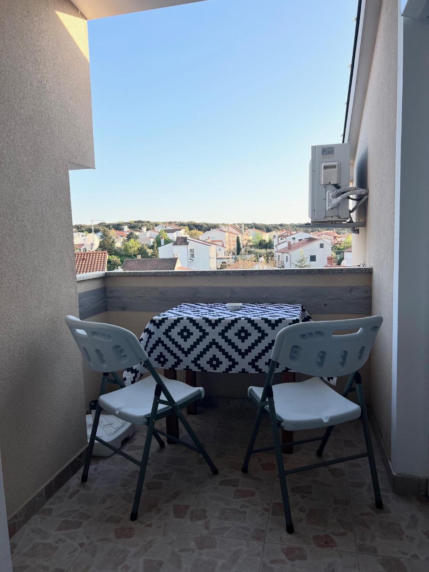 Apartments Antic 1 Pjescana Uvala Eksteriør bilde